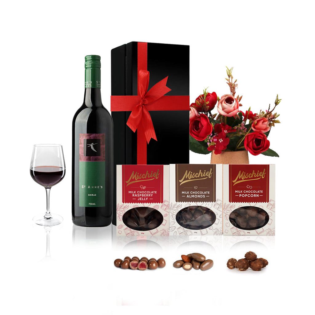 Red Wine & Chocolate Gift Hamper